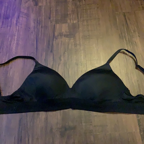 PINK Victoria’s Secret black & pink duo bras! 36C - Picture 3 of 7